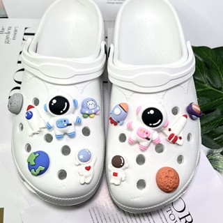 [12pcs] astronauta espacial Crocs Jibbitz set acessórios de moda pin crocs charme Sapato Fivela De Bricolagem decoração de presente para festa de aniversário acessórios para sapatos