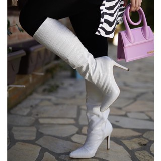 Bota feminina cano alto longo salto fino