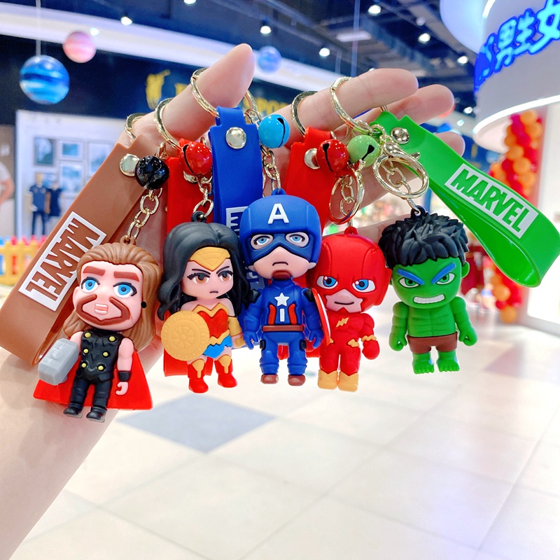 Chaveiro Vingadores Mulher Maravilha Super-Homem Batman Capitão América Desenho Animado Anime Boneco Pingente