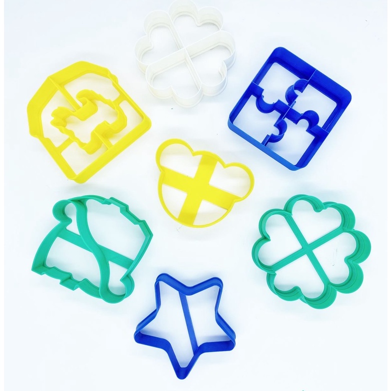 Cortador/Molde para sanduiche / pão de forma opções 1 em Oferta na Shopee