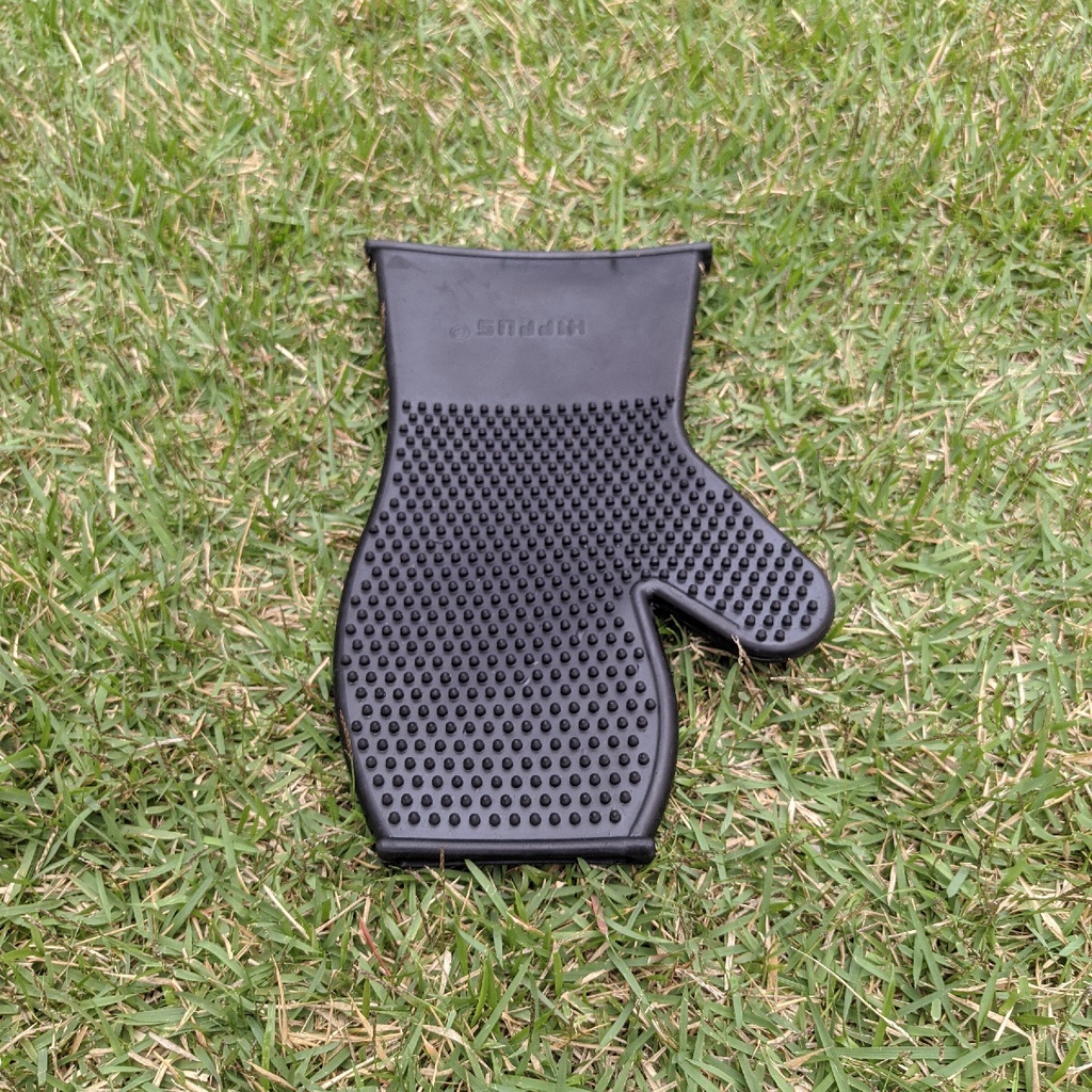 Luva De Borracha Raspadeira Cano Longo Para Banho Limpeza Cavalos Equinos Muares