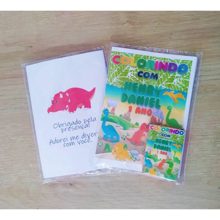 Mini Kit de colorir - MINI Livro de colorir + giz de cera - Dinossauros - DESENVOLVEMOS QUALQUER TEMA