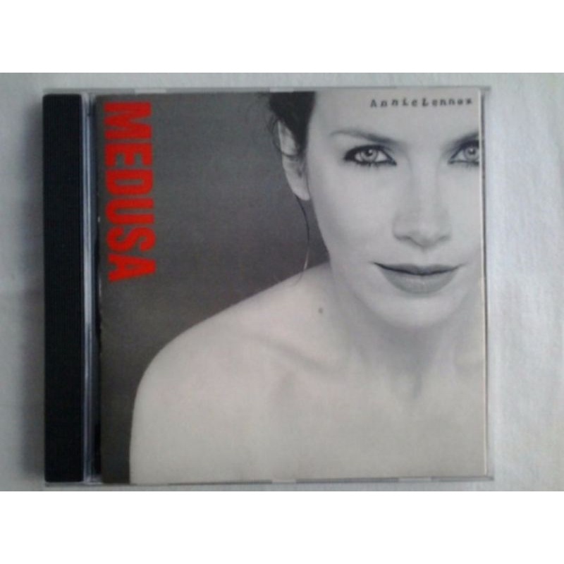 CD Annie lennox medusa ótimo estado midia e capa