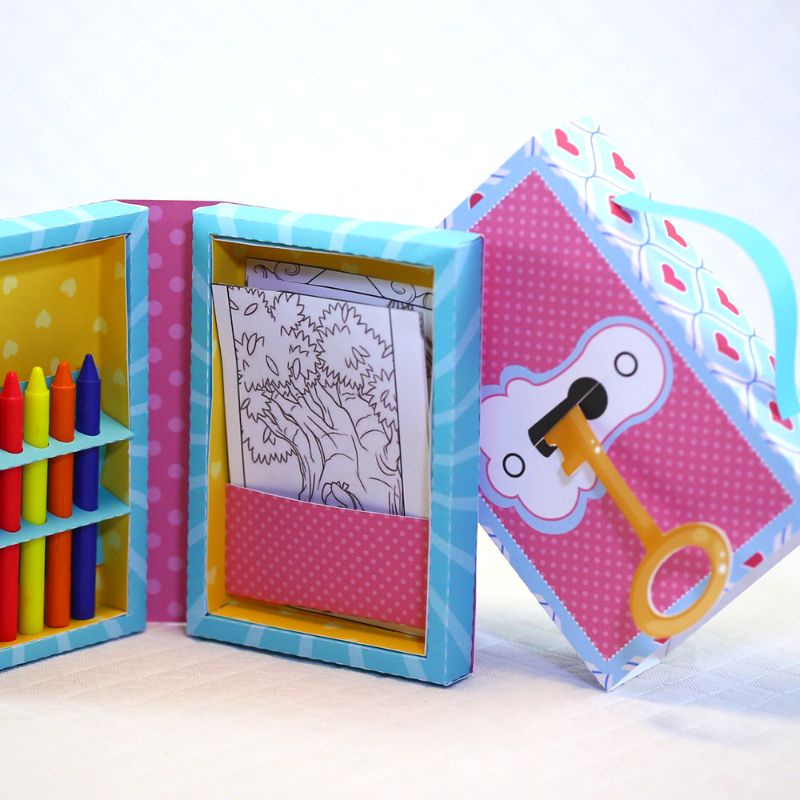 10 kits colorir Alice no país das maravilhas, para lembrancinha de aniversário.