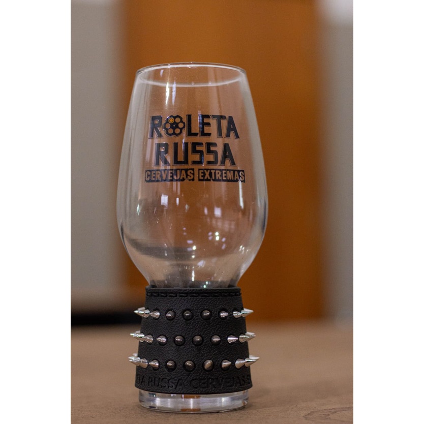Copo Roleta Russa com Pulseira