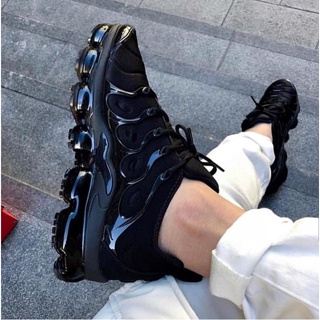 henry chadwicks nike vapormax blue