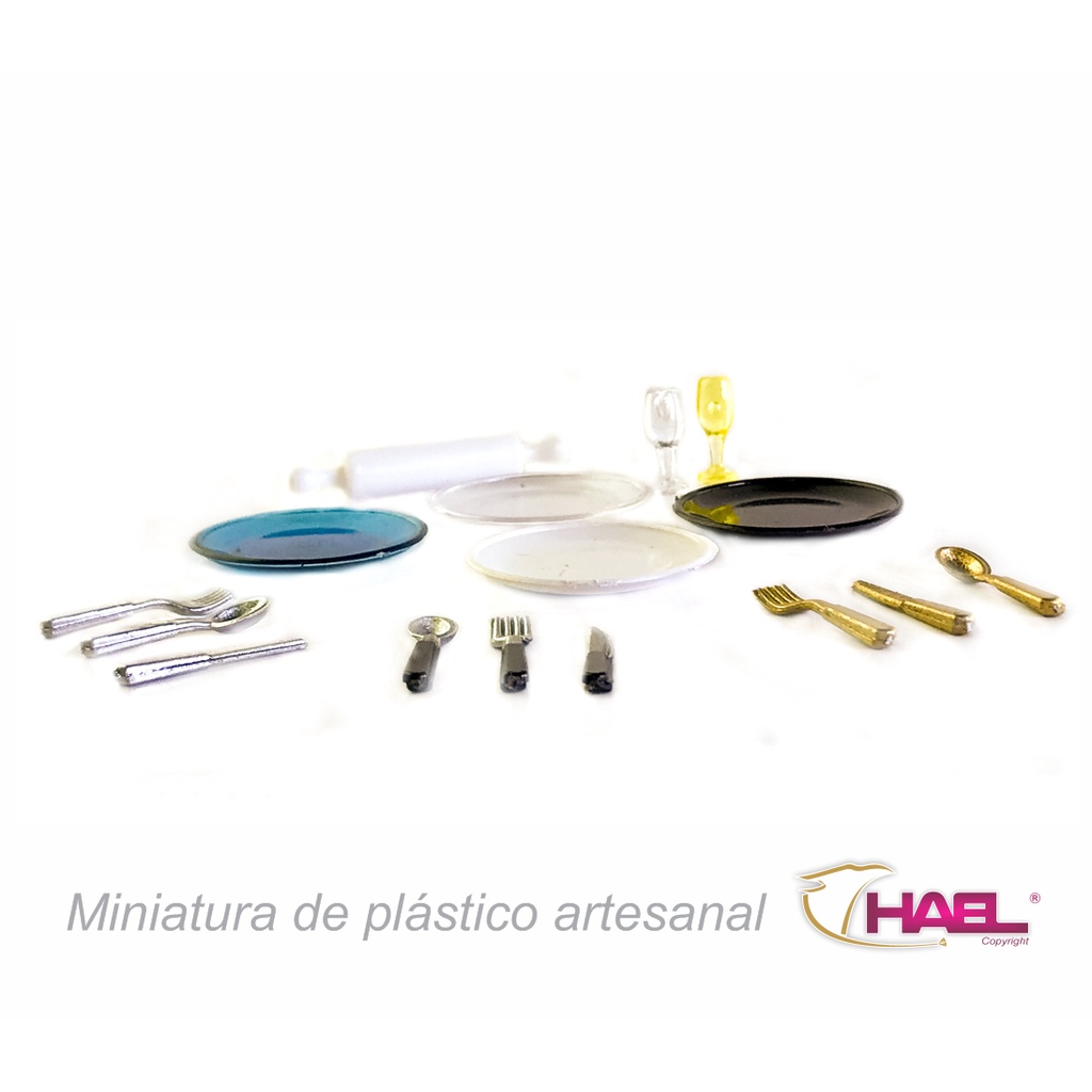 Kit Miniatura de talher prato taça simulação - 16 unidades