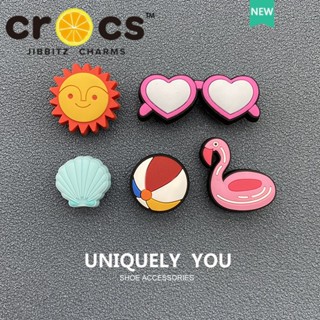 cross jibbit Encanta O Parque De Diversões Série DIY Shoes Flower Fashion Accessories Hole Decoração Botão Para