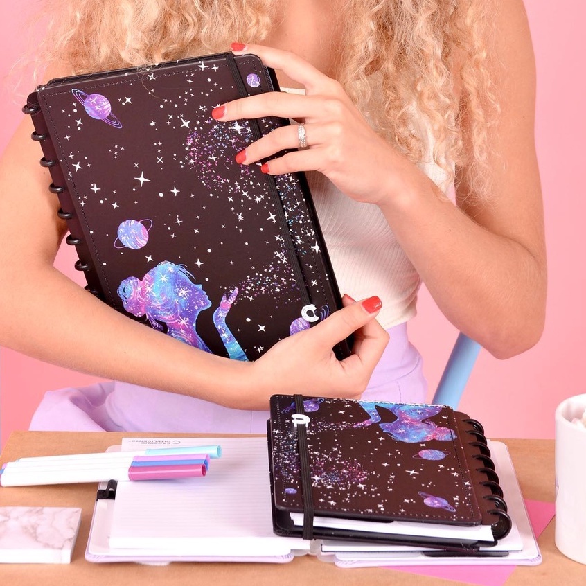 Caderno By Gocase Poeira Das Estrelas - Caderno Inteligente