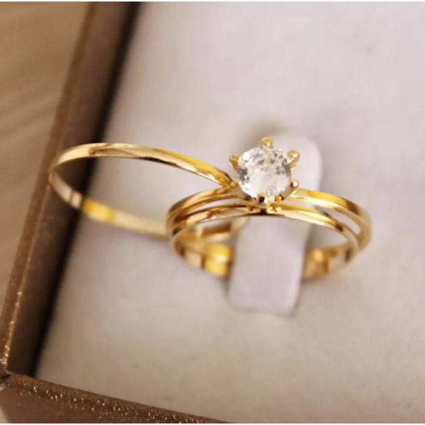 Par de aliança 2mm casamento Banho Moeda Antiga  antiga lisa +  Solitário COD-21