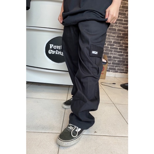 Calça cargo hig calça sarja 5 bolsos cargo