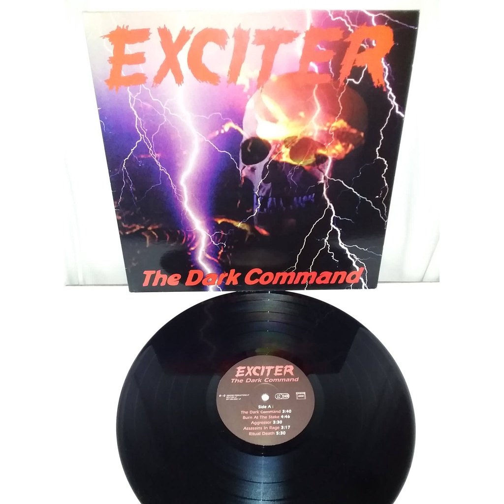 LP Exciter - The Dark Command. Importado.Primeira prensagem. ( Anvil, Razor, Motorhead, Sacrifice, Voivod )