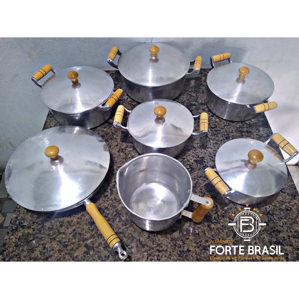 Kit jogo de panelas em Alumínio fundido/batido 7 peças cabo de madeira  - 5 panelas com canecão e Frigideira grande - Tampas grossas Promoção