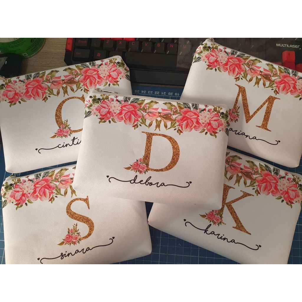 Lembrancinha Personalizada/ Necessaire personalizada