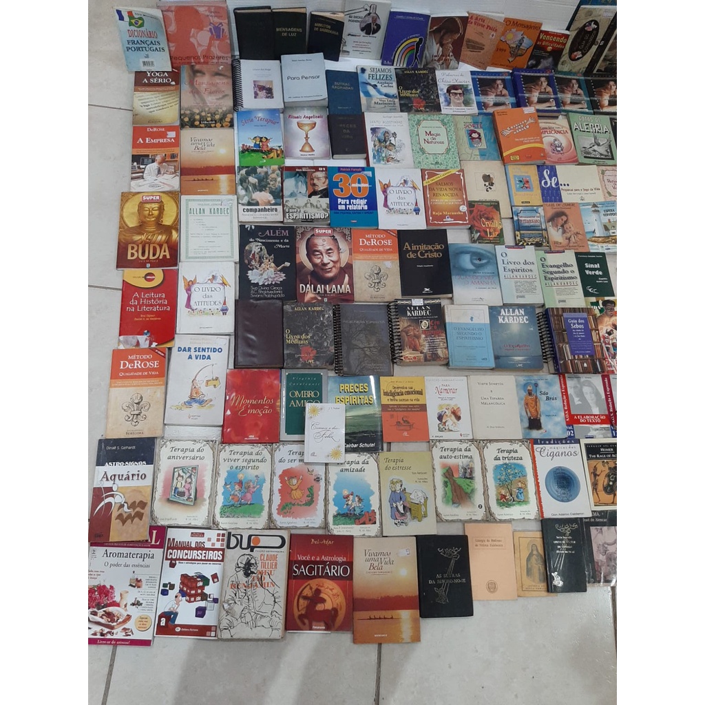 Livros Bom e Barato - Envio Aleatorio - Livro usado, em bom estado, Livros miniaturas e Pockets - Livro e