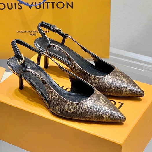 Salto alto 2024 louis vuitton