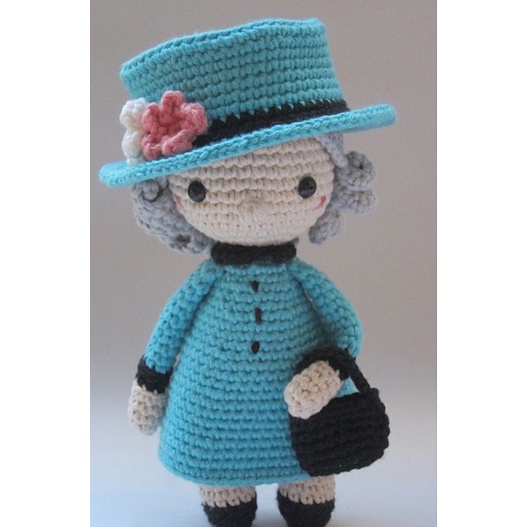 Rainha Elizabeth/ Rainha Elizabeth crochê/ boneca amigurumi