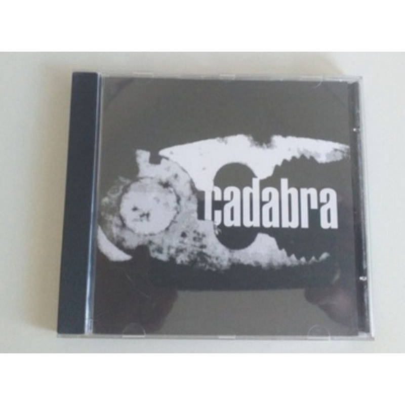 CD cadabra máquina de morte perfeito estado midia e capa