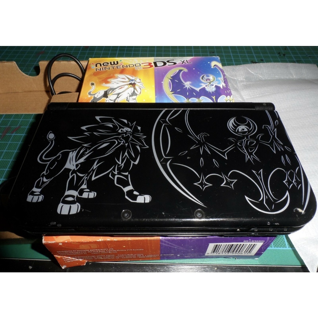 Brand New Original Nintendo New 3DS XL Pokemon Sun Moon console Limited
