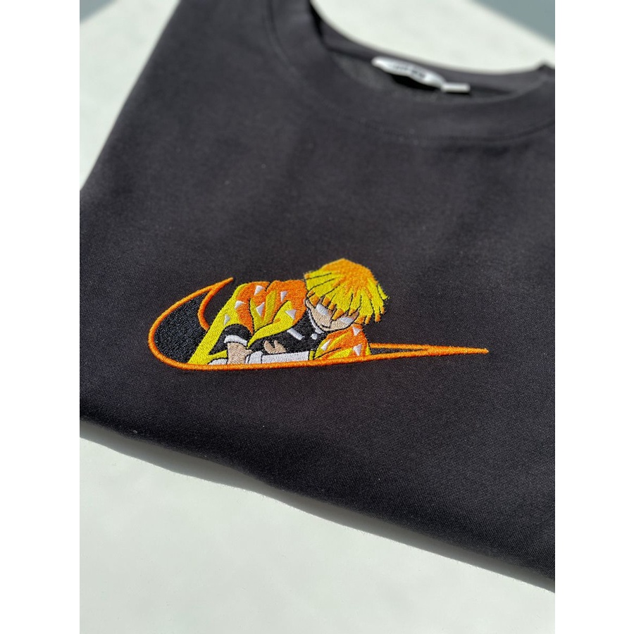 Camiseta Anime Bordado Zenitsu Demon Slayer 100% Algodão Oversized