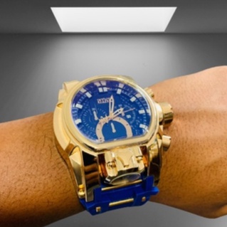Relógio dourado invicta magnum zeus masculino  pulseira de borracha robusto e pesado para homens exigentes e elegantes