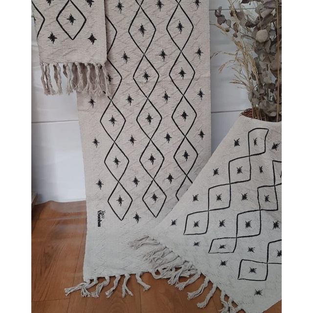 Jogo de passadeira para cozinha, kit passadeira 3 peças com 2 tapetes e uma passadeira com estampa geométrica. passadeira para cozinha artesanal.