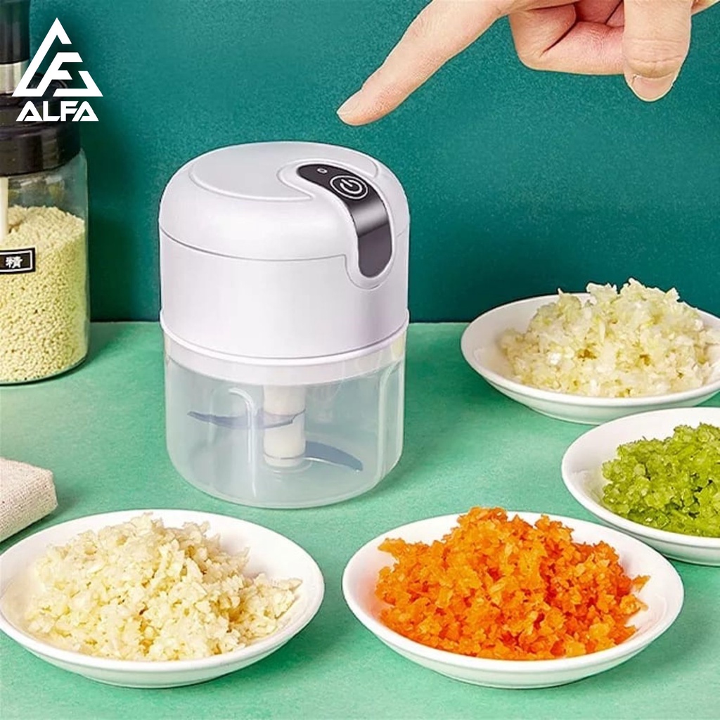 Mini Processador Elétrico de Alimentos Portátil com 3 lâminas de aço inox USB 250 ml Bivolt