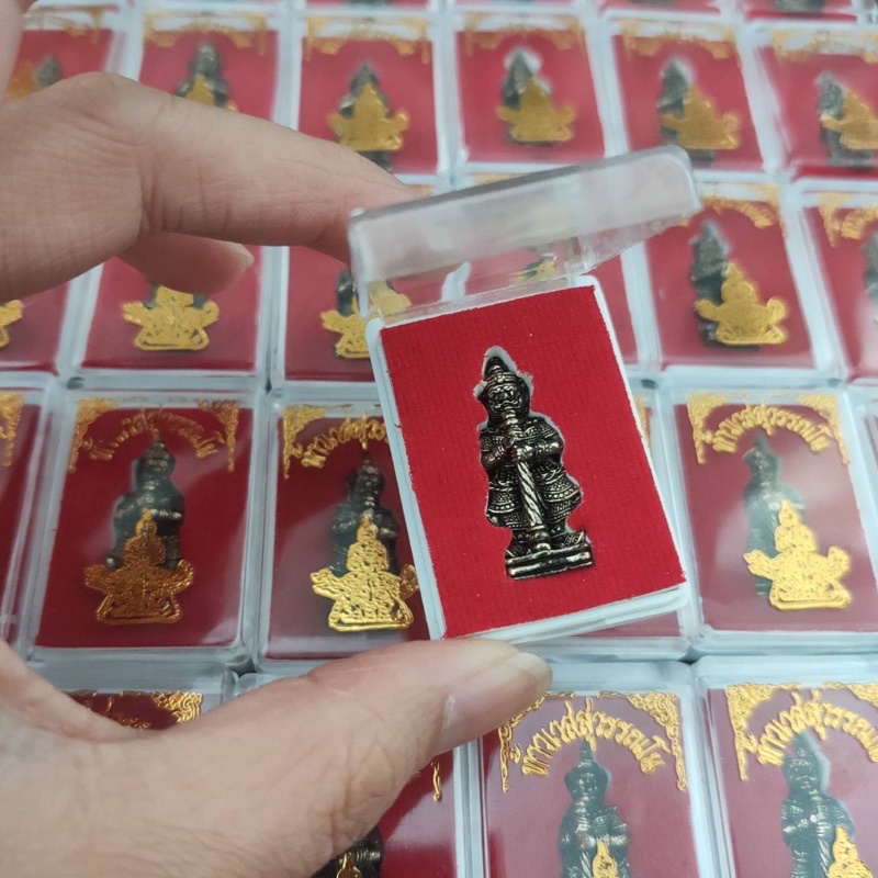 รูปสินค้า พระเครื่อง พระพิฆเนศ ท้าวเวสสุวรรณ หลวงปู่ทวด หลวงพ่อรวย บรรจุตลับ