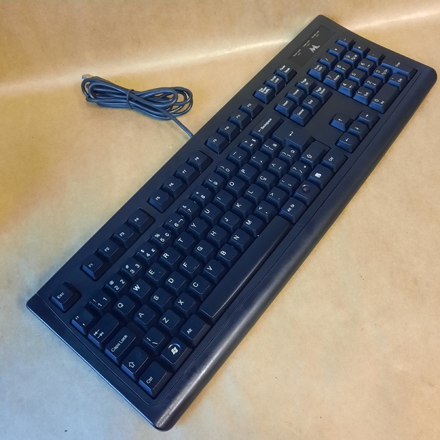 Teclado ABNT2 para computador padrão COM DETALHES USB ou PS2 com "Ç" seminovo várias marcas