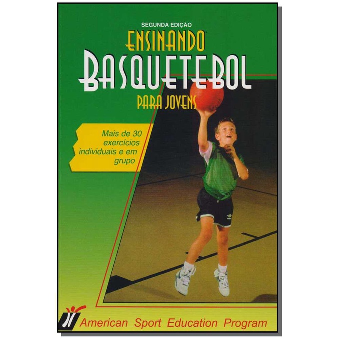 Ensinando basquetebol para jovens