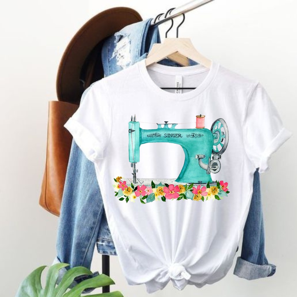 Camiseta T-shirt Blusa PROFISSÃO MAQUINA DE COSTURA SINGER PROFISSÃO