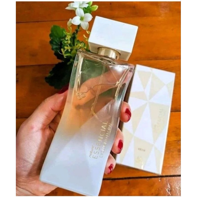 ESSENCIAL EXCLUSIVO FLORAL FEMININO DEO PARFUM 100ML NATURA ORIGINAL