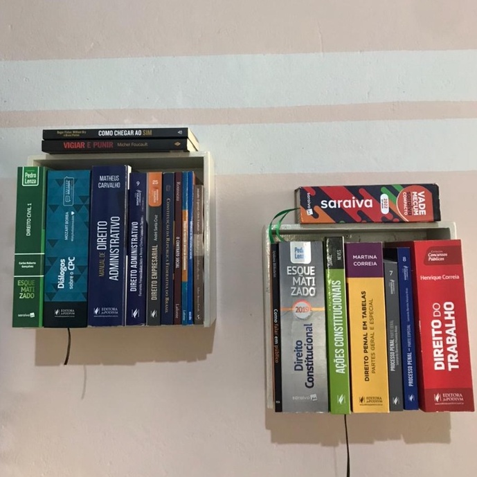 DESAPEGOS de livros de DIREITO (jurídicos)!