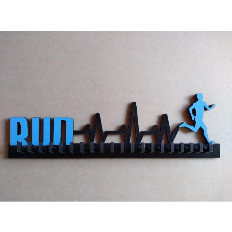 Porta medalhas corrida homem 20 ganchos