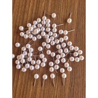 100Base Brinco Perola 6 mm Branco+ Tarrachas(para 50 pares de brincos) em Oferta na Shopee