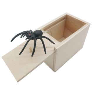 Novo Funny Scare Box Caixa De Madeira Brincadeira Aranha Escondida Em Capa De Grande Qualidade Cuidados Com Manivela Interessante De Brinquedo Presente De Natal