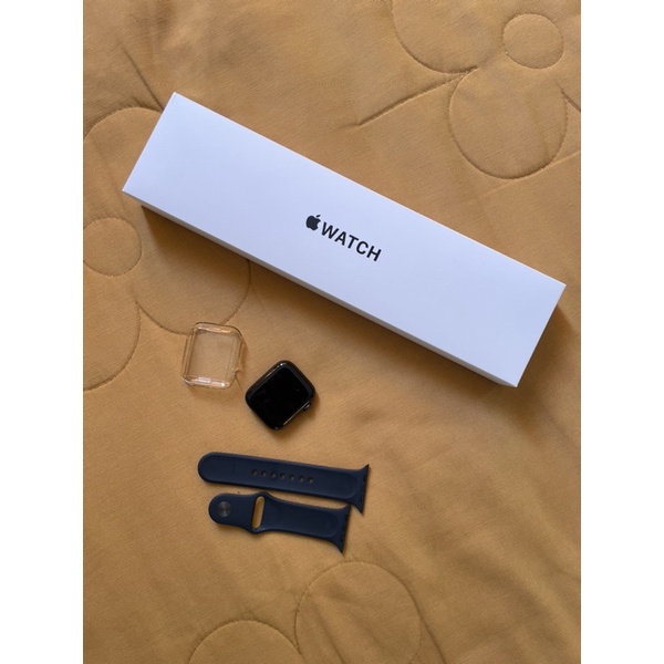 Apple Watch preto versão SE 44mm