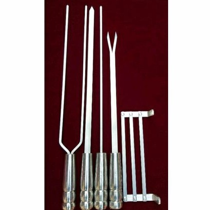 Kit 3 espetos 60 cm em alumínio + garfo e suporte para churrasco