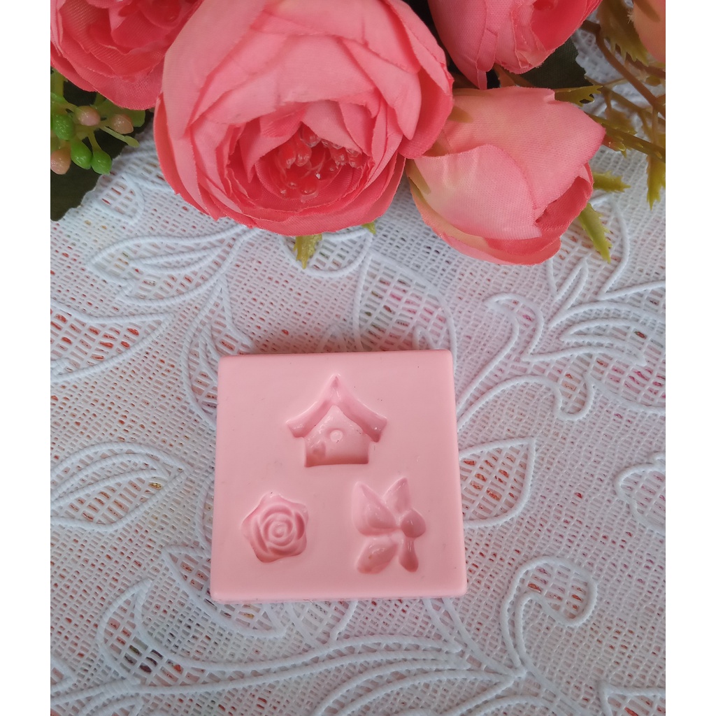 Molde de Silicone Jardim Mini ( Casa, Borboleta e Rosa) Para Confeitaria e Biscuit Cod: 0445 - Lumoldes