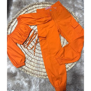 Conjunto coloridos Cropped com Calça Jogger