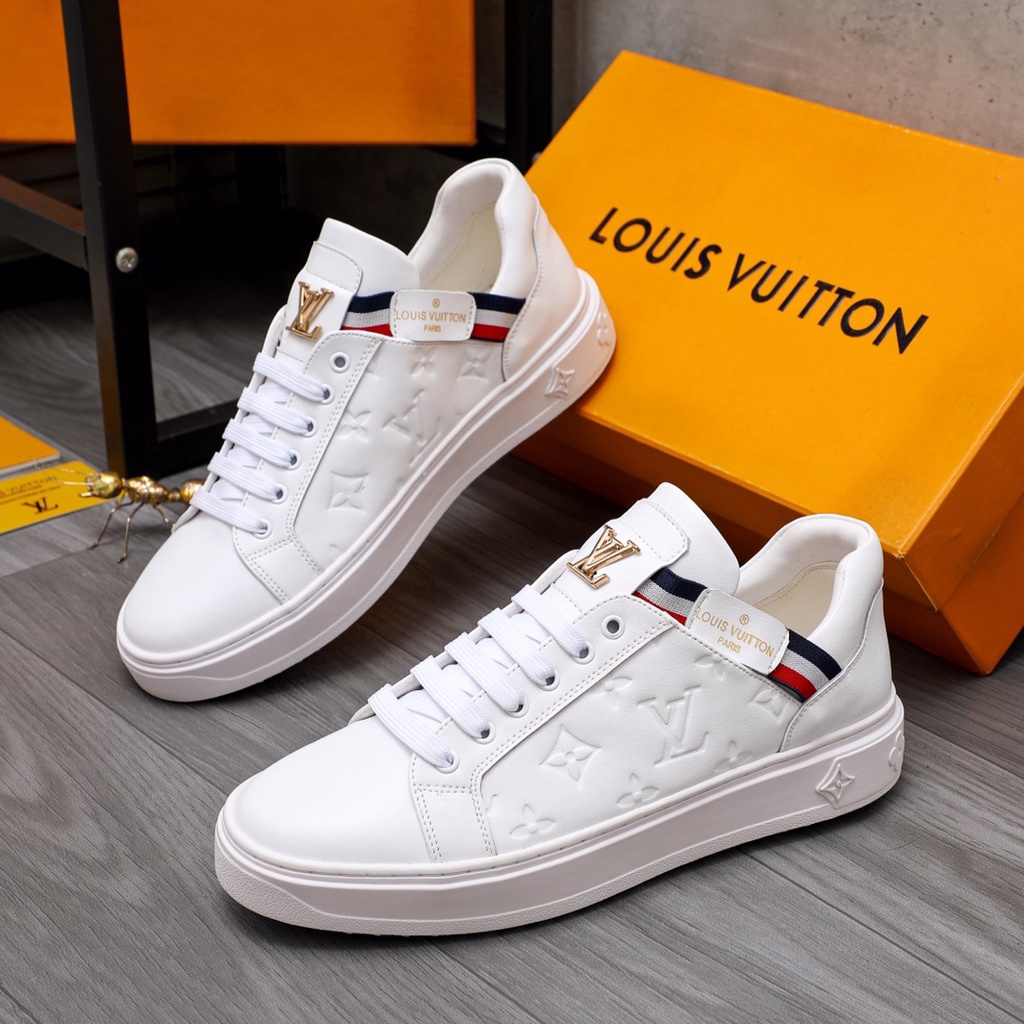 Preços baixos em Sapatos casuais masculinos verdes Louis Vuitton