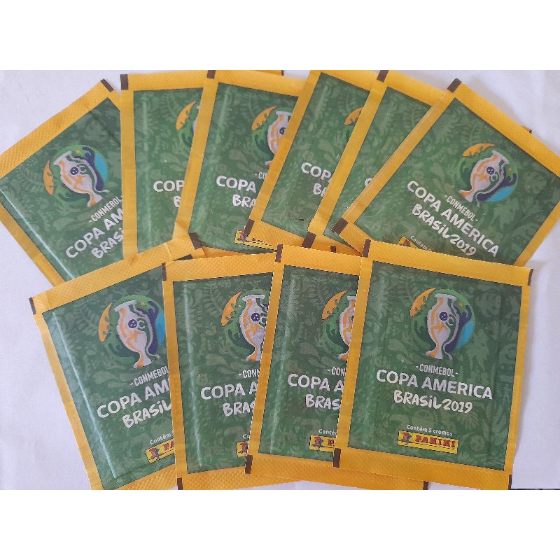 Lote com 10 envelopes lacrados de figurinhas Copa América 2019