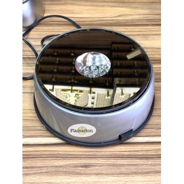 Base Giratória Elétrica Led 4 Cores Tomada 110v Expositor