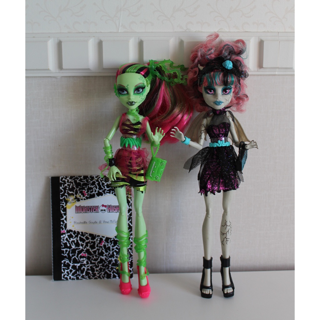 Bonecas Monster High Rochelle And Venus Zombie Shake Shopee Brasil