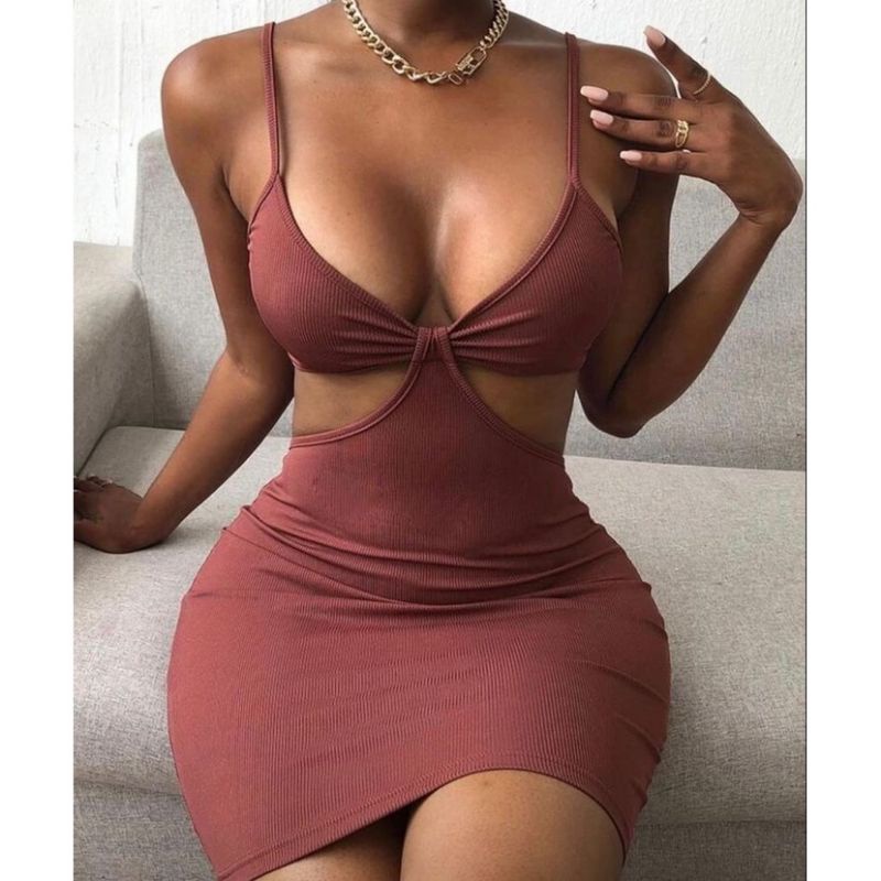 Vestido/Vestido Curto/Decote V/Vestido Tubinho/Moda Gringa/Moda feminina/Vestido curto/Lurex brilhante ou Suplex Liso