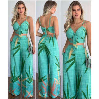 Conjunto Feminino De Duas Peças Com Calça E Camiseta De Gola V De Cintura Alta Estampada