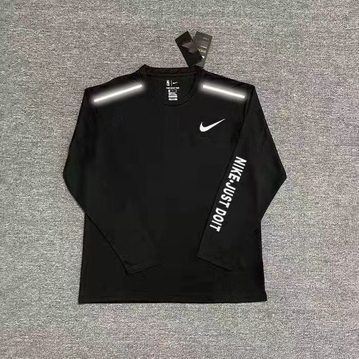 Roupa refletiva hot sale nike