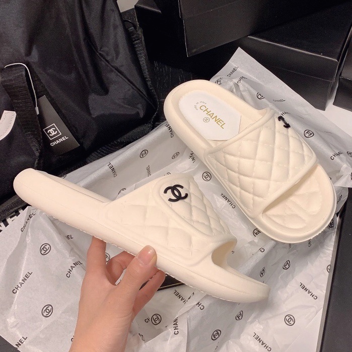 Chanel 2022 Novo Dedo Do Pé Redondo Chinelos De Sola Macia Aberto