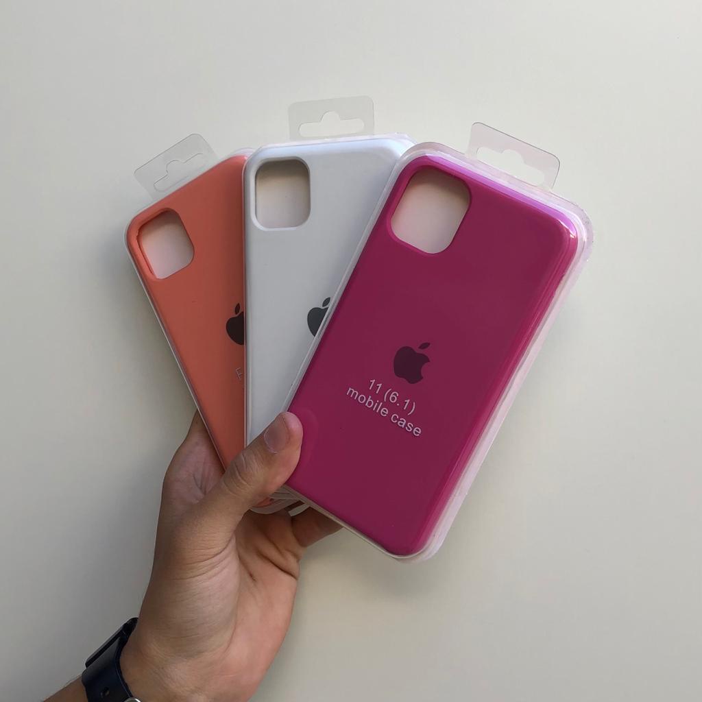 Case Capa Capinha iPhone 11 Silicone Aveludada Protetora com Logo