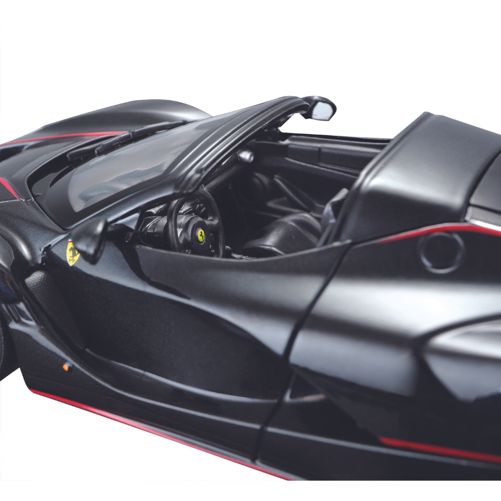 Kit de Montar Carro Al La Ferrari Aperta-1:24